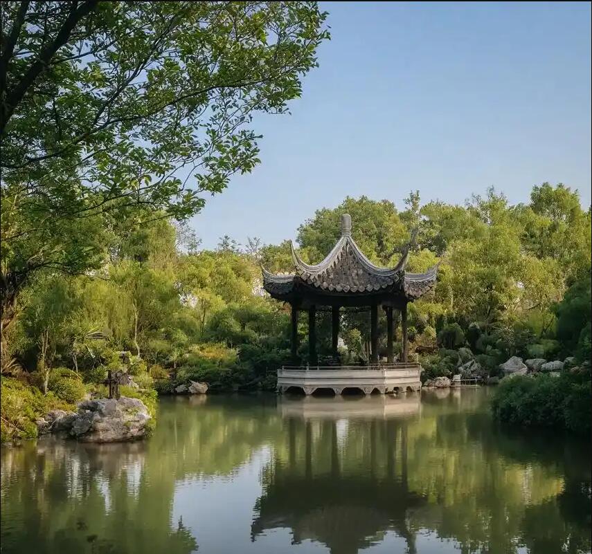 柳河县沉淀餐饮有限公司